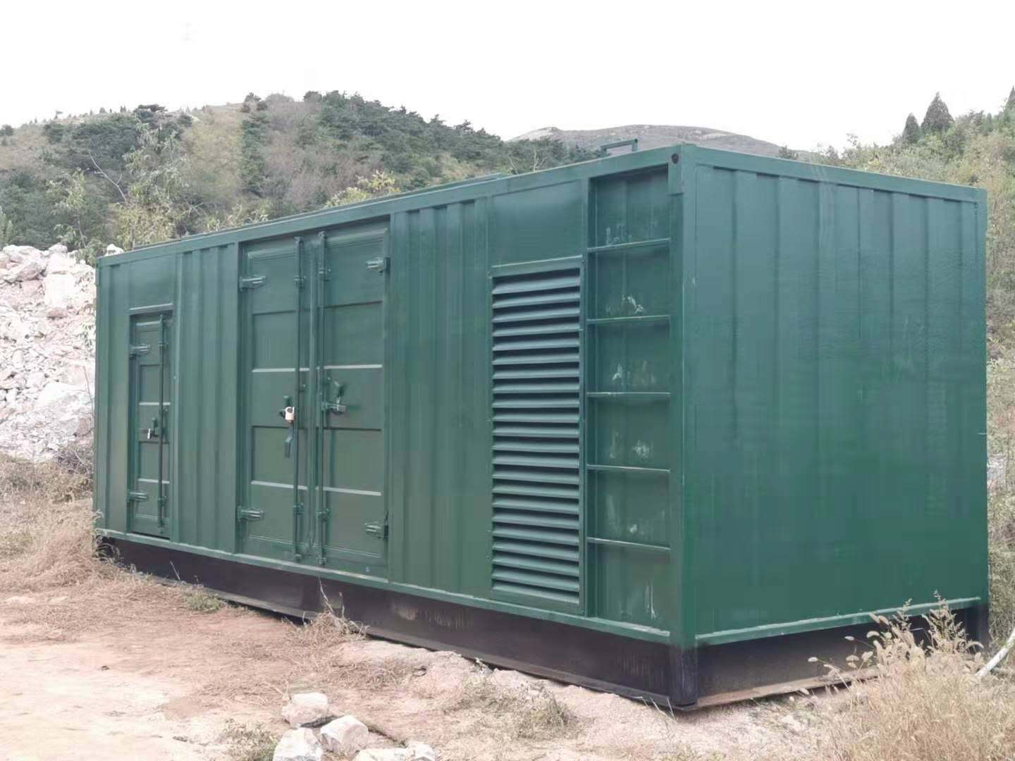 察哈尔右翼中如何对接地系统进行定期检测和维护？