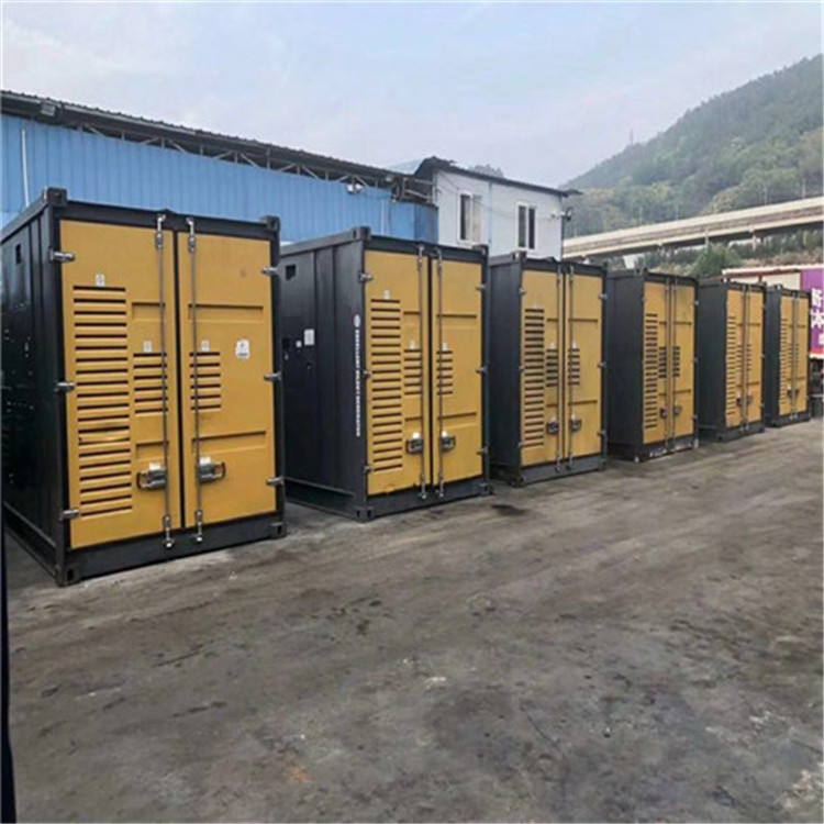 察哈尔右翼中发电机组使用中需注意哪些事项？